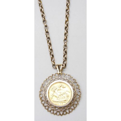 7001A - An 1895 Victorian half sovereign in a 9ct gold mount, on a 9ct gold belcher chain, 13.6g total weigh... 