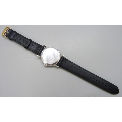 7186 - An Omega Geneve wristwatch with date aperture, 35mm including crown