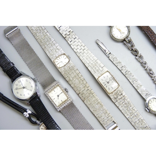 7201 - A collection of lady's wristwatches