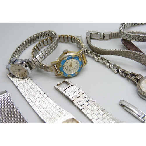 7201 - A collection of lady's wristwatches