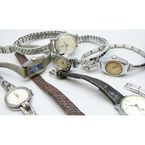 7201 - A collection of lady's wristwatches