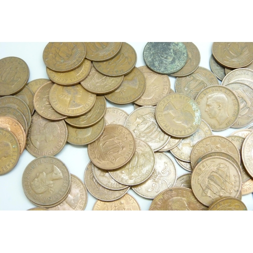 7209 - Approximately 60 Elizabeth II half pennies, together with approximately 50 George V half pennies