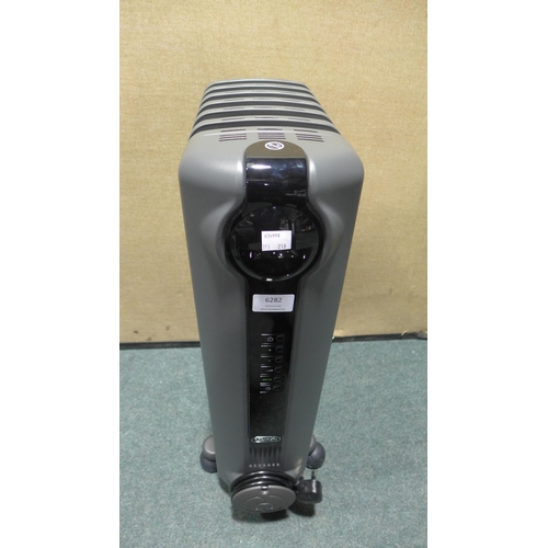 6230 - Delonghi oil filled grey radiator  (353-218) *This lot is subject to VAT