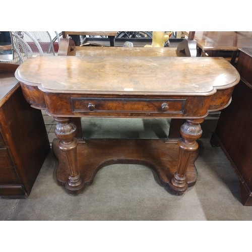 302 - A Victorian walnut Duchess washstand
