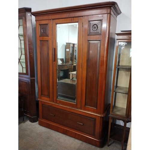 318 - A Victorian mahogany wardrobe