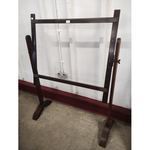 350 - An early 20th Century mahogany embroidery frame