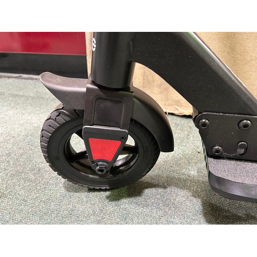 6149 - Life 350Plus electric scooter with charger