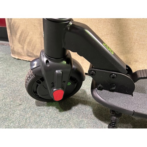 6150 - Life 200 Electric scooter with charger