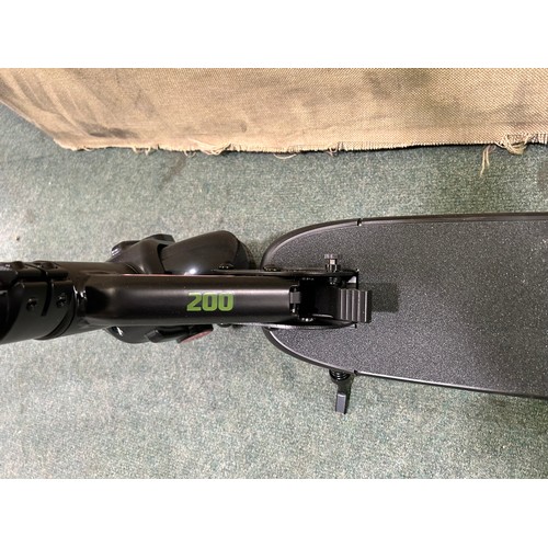 6150 - Life 200 Electric scooter with charger