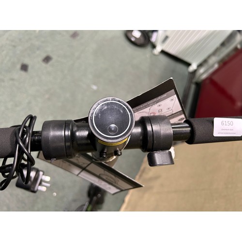 6150 - Life 200 Electric scooter with charger