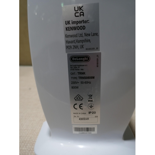 6180 - Delonghi oil filled small radiator   (354-755) *This lot is subject to VAT