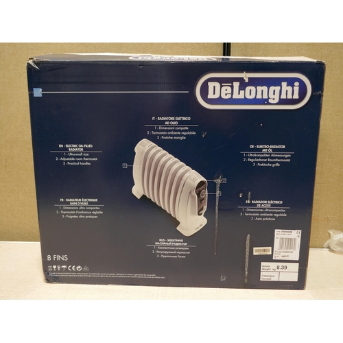 6180 - Delonghi oil filled small radiator   (354-755) *This lot is subject to VAT