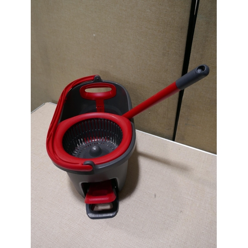 6204 - Vileda bucket & mop turbo, Christmas mat and a JosephJoseph laundry basket   (354-76,78,81) *This lo... 