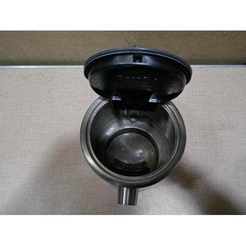 6207 - Dualit Architect kettle & toaster, original RRP £124.99 + VAT (354-90) *This lot is subject to VAT