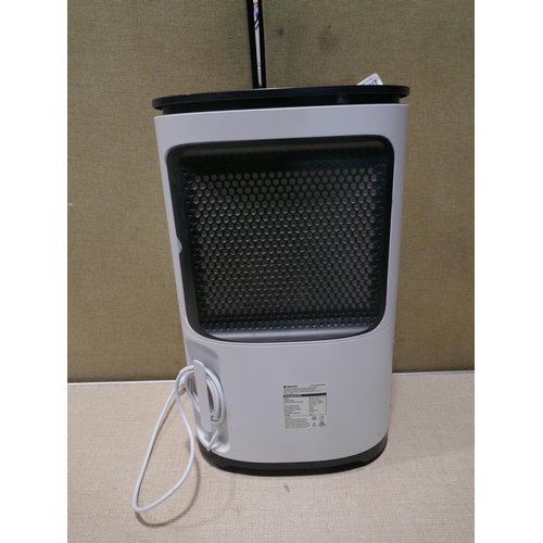 6216 - Meaco dehumidifier 18l , original RRP £179.99 + VAT (354-745) *This lot is subject to VAT