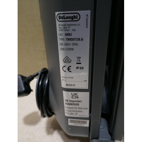 6228 - Delonghi oil filled grey radiator (354-80) *This lot is subject to VAT