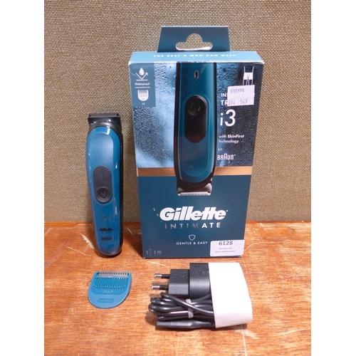 6128 - Gillette intimate hair trimmer (354-569) *This lot is subject to VAT