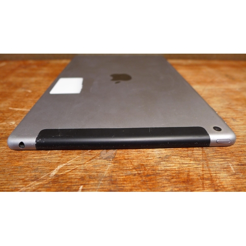 6129 - Apple ipad 5th Generation 32gb (model:NPIJ2B/A)  *This lot is subject to VAT