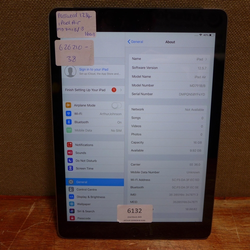 6132 - Apple ipad Air 16gb (model:MD791B/B)  *This lot is subject to VAT