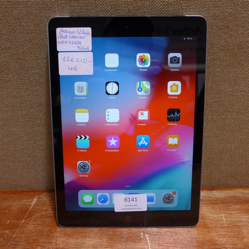 6141 - Apple ipad cellular 32gb (model:MR6Y2B/A)  *This lot is subject to VAT