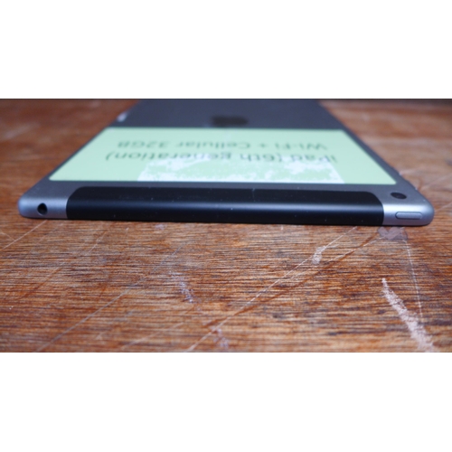 6141 - Apple ipad cellular 32gb (model:MR6Y2B/A)  *This lot is subject to VAT