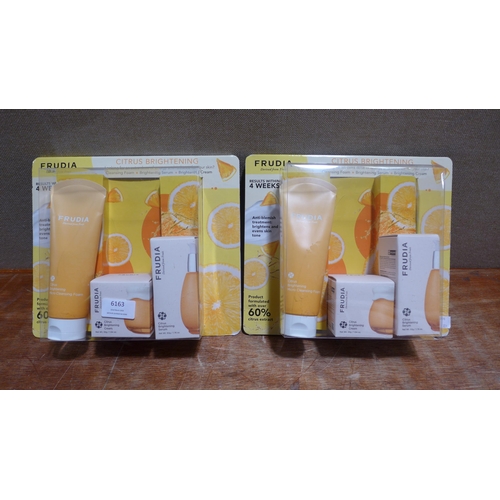 6163 - Two Frudia citrus brightening facial sets (354-329) *This lot is subject to VAT