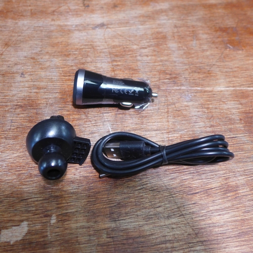 6166 - Wireless phone car charger  (354-79) *This lot is subject to VAT