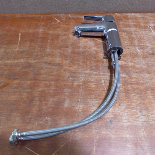 6169 - 2 x Grohe bathroom basin taps mixer, Ringmaster aquatrend 2 chromtre1pocm/, original RRP £145.83 + V... 