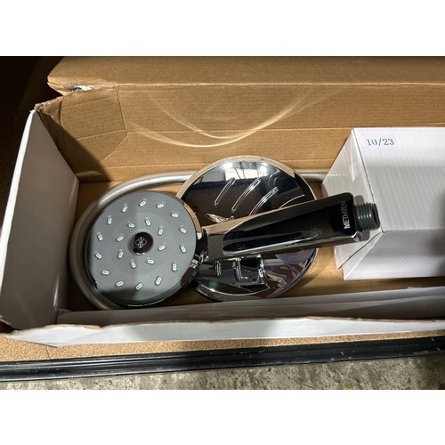 6210 - Methven Kiri cool touch bar shower, original RRP £99.99 + VAT (354-73) *This lot is subject to VAT