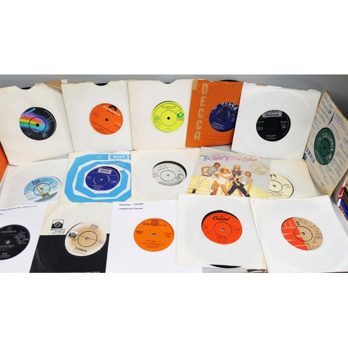 2107 - A collection of over 100 7