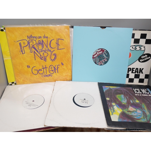 2108 - 30 dance, hip-hop, house music, 12