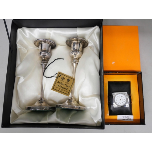 Lot 2153      