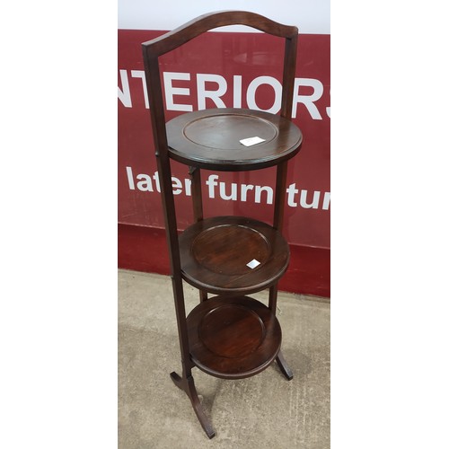 170 - An Edward VII mahogany folding cakestand