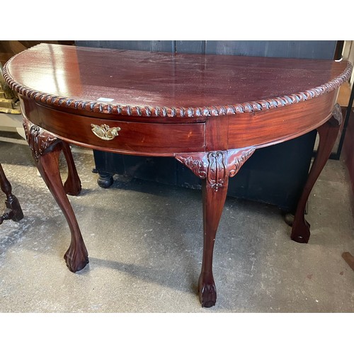 Lot 216       