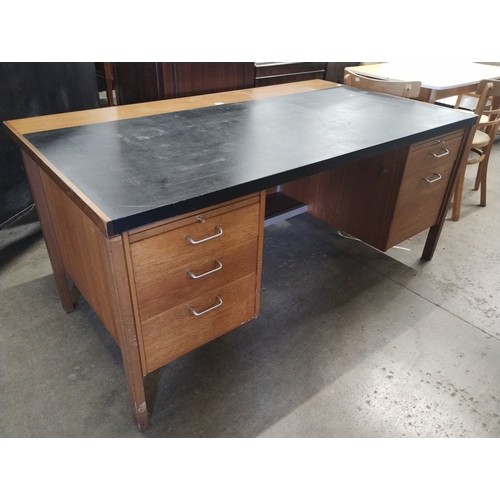 Lot 233       