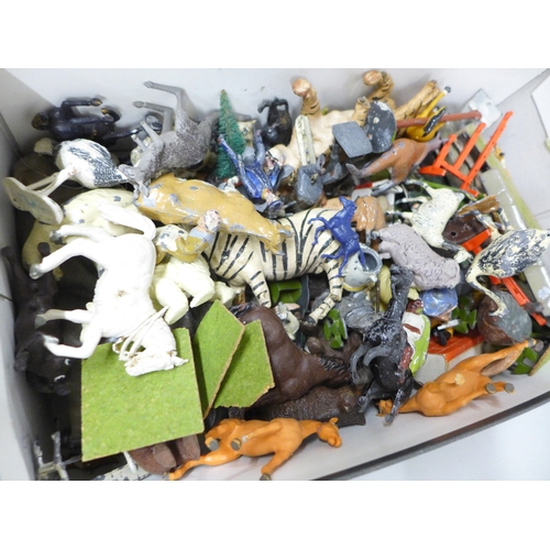 2106 - Snow White and the seven Dwarfs painted lead figures, a collection of painted lead farm and zoo anim... 