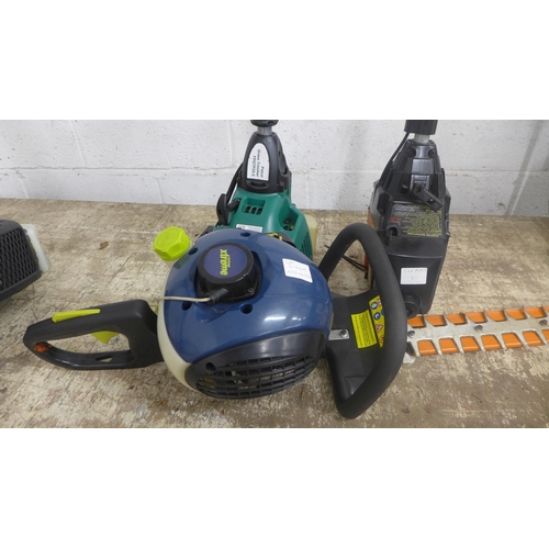 5193A - Three petrol garden tools - A Challenge Xtreme QJB23 22.5cc hedge trimmer, a Flymo MaxiTrim 430 stri... 