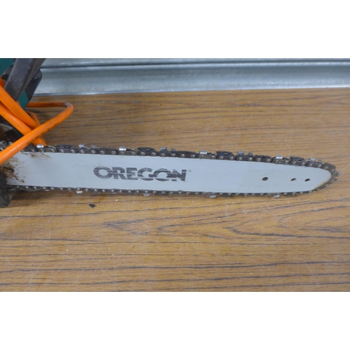 5198 - A Performance Power PWR1750CSA, 1750W, 230V, electric chainsaw