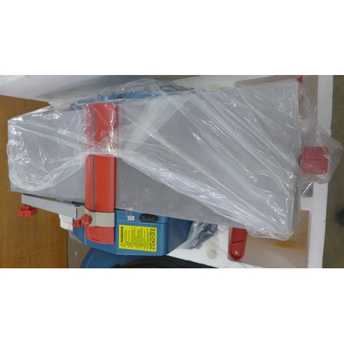 5221 - A Clarke Woodworker CPT800 230V, 8