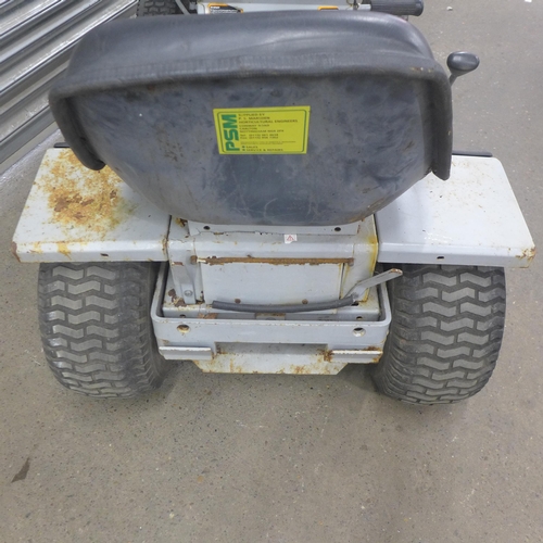5226 - An MTD Laser L95 petrol driven ride on mower with a 3ft cutting deck, powered by a Kohler Command 12... 