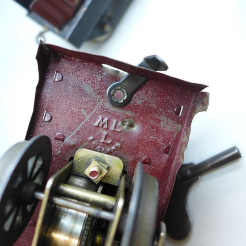 2051 - Three O gauge model railway locomotives, one with tender, including type 101 in green