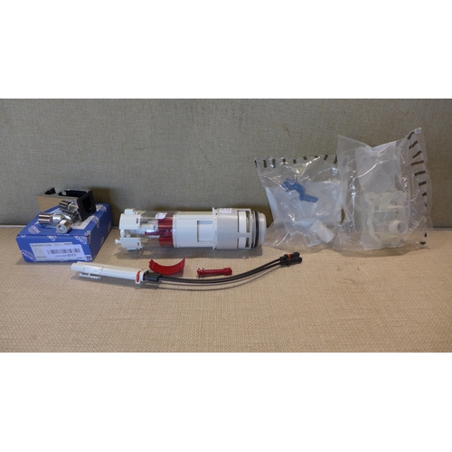 6123 - Philips One Blade shaver  (354-242) *This lot is subject to VAT