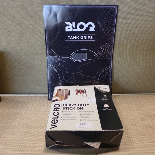 6124 - Philips 7000 shaver, original RRP £124.99 + VAT (354-267) *This lot is subject to VAT