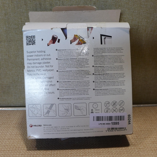 6124 - Philips 7000 shaver, original RRP £124.99 + VAT (354-267) *This lot is subject to VAT