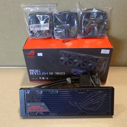 6134 - Apple ipad Air 16gb (model:MD791B/B)  *This lot is subject to VAT