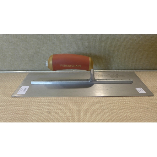 6141 - Apple ipad cellular 32gb (model:MR6Y2B/A)  *This lot is subject to VAT