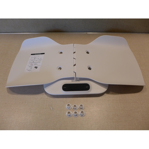 6145 - Apple ipad Air 16gb (model:MD791B/B)  *This lot is subject to VAT