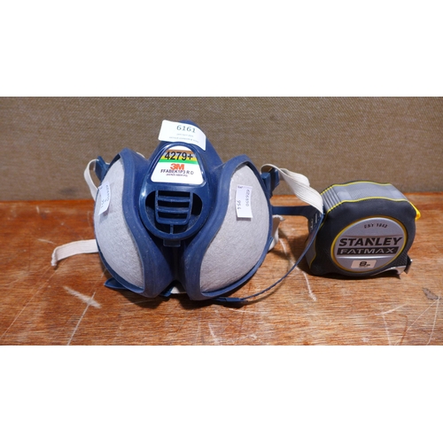 6161 - Three Frudia brightening facial sets (354-800) *This lot is subject to VAT