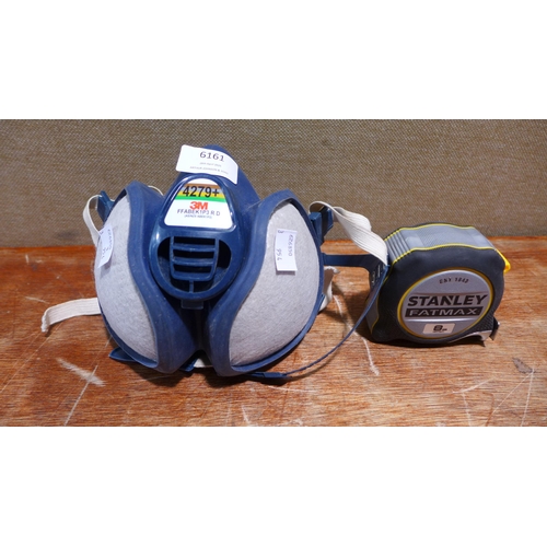 6161 - Three Frudia brightening facial sets (354-800) *This lot is subject to VAT