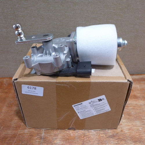 6178 - Intex Explorer K2 inflatable kayak, original RRP £399.99 + VAT (353-582) *This lot is subject to VAT